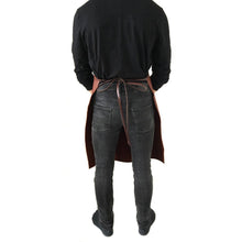 Load image into Gallery viewer, Karu Atelier | Classic Leather Apron | www.karuofficial.com
